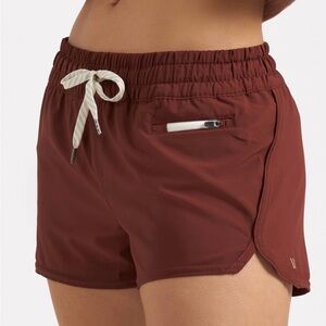 Vuori shorts- Small